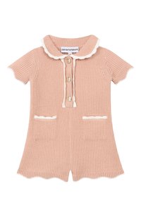 Светло-розовый