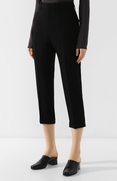 Брюки из смеси шерсти и вискозы YOHJI YAMAMOTO черного цвета по цене 47400 руб., арт. FZ-P53-101, фото 3 Брюки из смеси шерсти и вискозы YOHJI YAMAMOTO, арт. FZ-P53-101, фото 3
