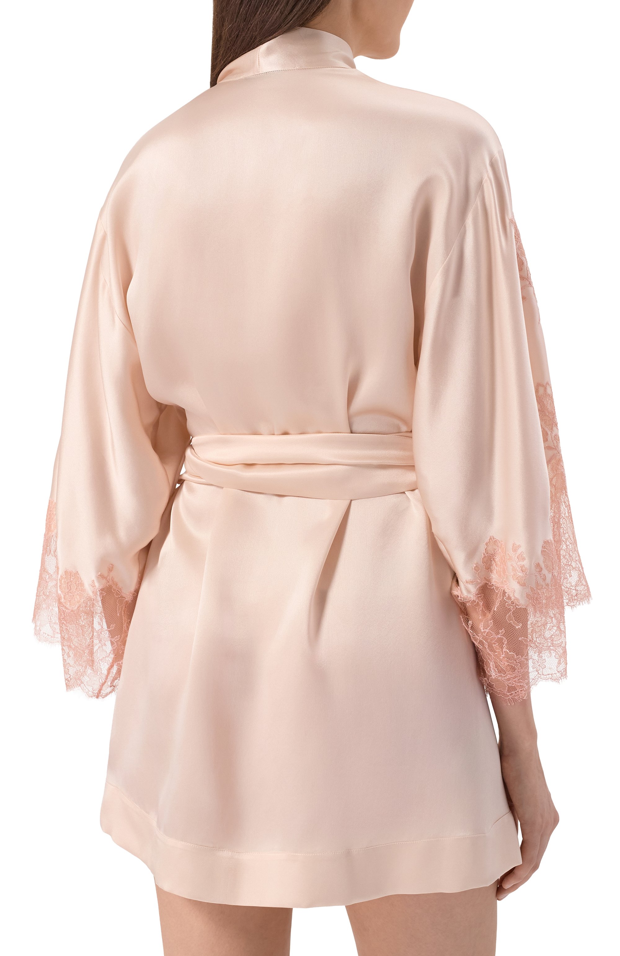 Шелковый халат CARINE GILSON розового цвета по цене 229100 руб., арт. EL0928DS, фото 4 Шелковый халат CARINE GILSON, арт. EL0928DS, фото 4