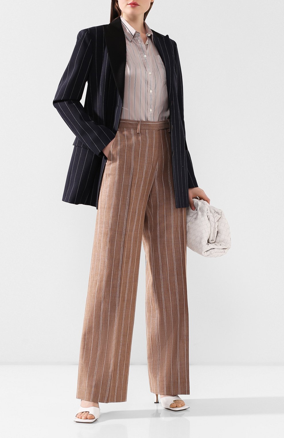 Шелковая рубашка BRUNELLO CUCINELLI серого цвета по цене 161500 руб., арт. MF774MY216, фото 2 Шелковая рубашка BRUNELLO CUCINELLI, арт. MF774MY216, фото 2