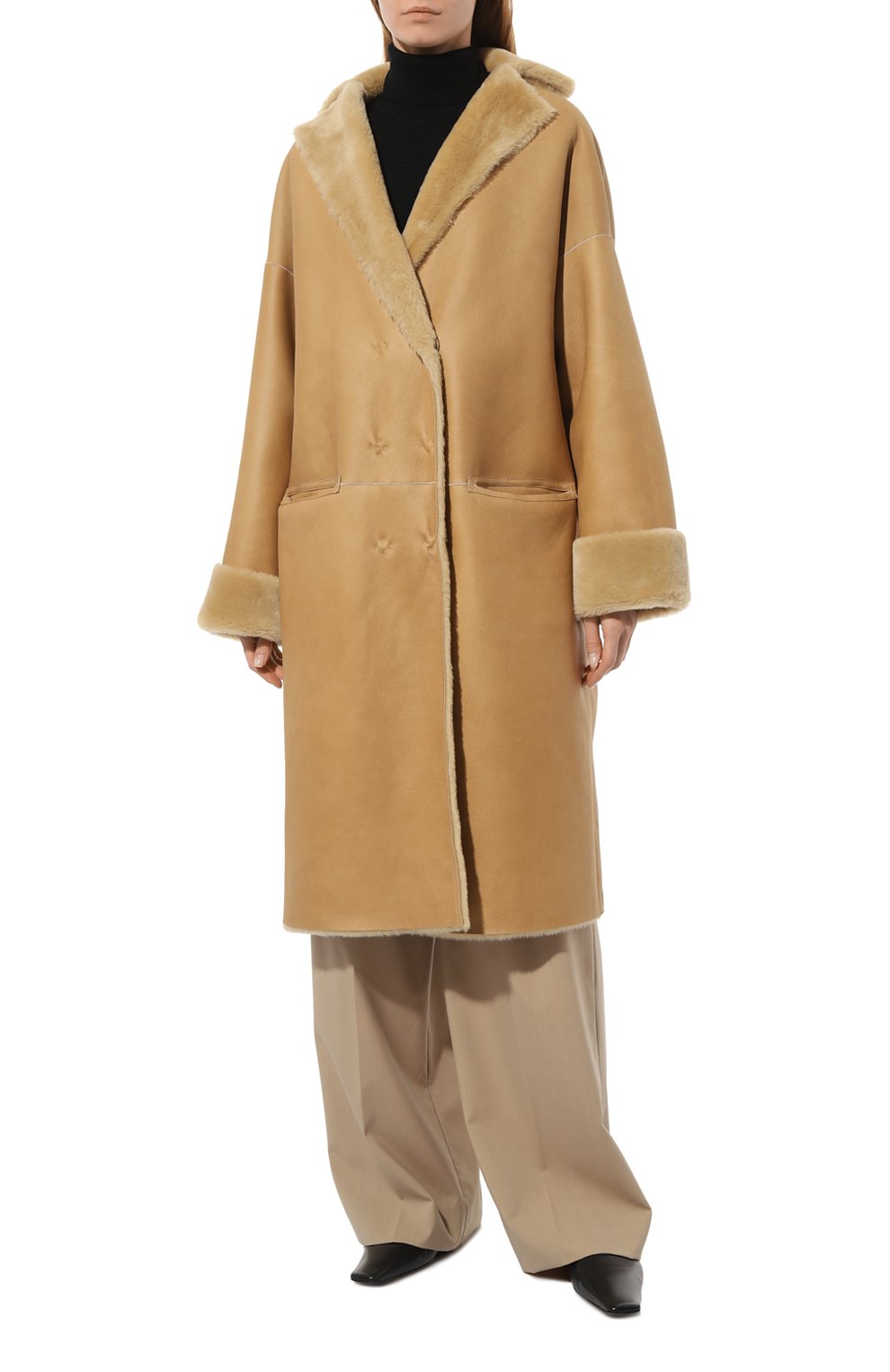 Двусторонняя дубленка TEGIN светло-бежевого цвета по цене 325000 руб., арт. Reynald-3179/2, фото 3 Двусторонняя дубленка TEGIN, арт. Reynald-3179/2, фото 3