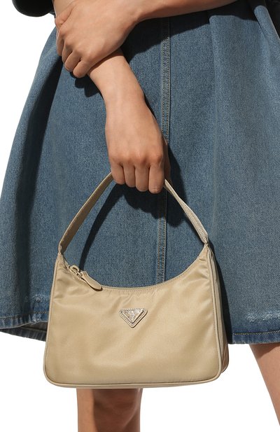 Сумка prada re-edition 2000 PRADA бежевого цвета по цене 92000 руб., арт. 1NE515-RDH0-F0F24, фото 2 Сумка prada re-edition 2000 PRADA, арт. 1NE515-RDH0-F0F24, фото 2