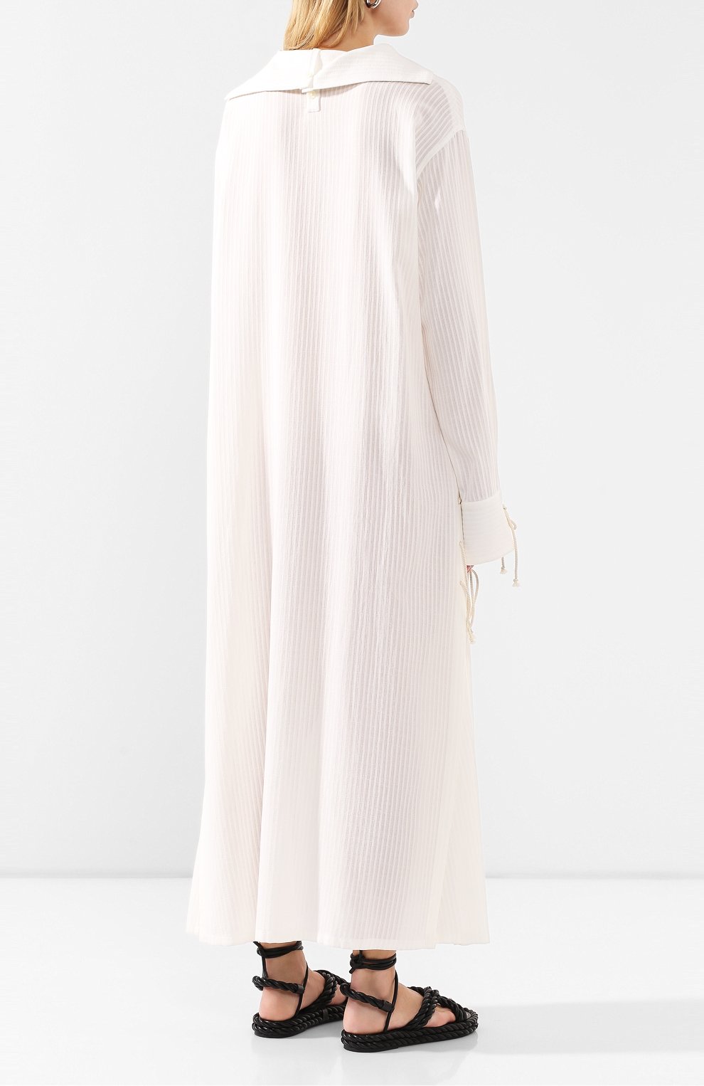 Платье из смеси вискозы и хлопка ANN DEMEULEMEESTER бежевого цвета по цене 106500 руб., арт. 2001-2216-P-156-005, фото 4 Платье из смеси вискозы и хлопка ANN DEMEULEMEESTER, арт. 2001-2216-P-156-005, фото 4