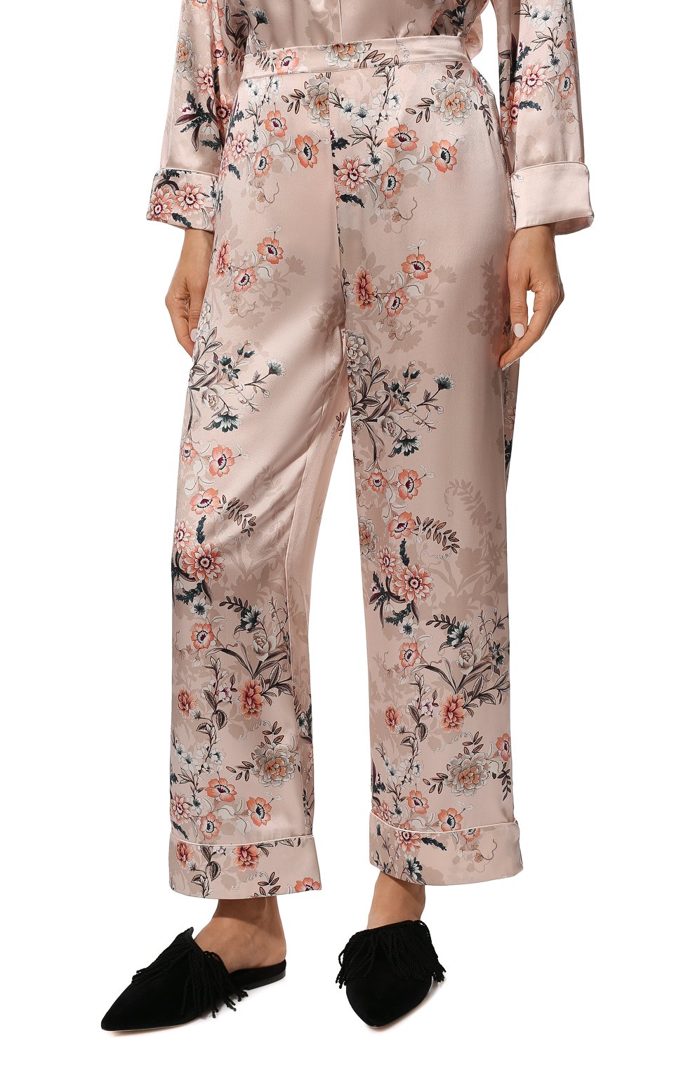 Шелковая пижама LUNA DI SETA светло-розового цвета по цене 62520 руб., арт. VLST60835, фото 5 Шелковая пижама LUNA DI SETA, арт. VLST60835, фото 5