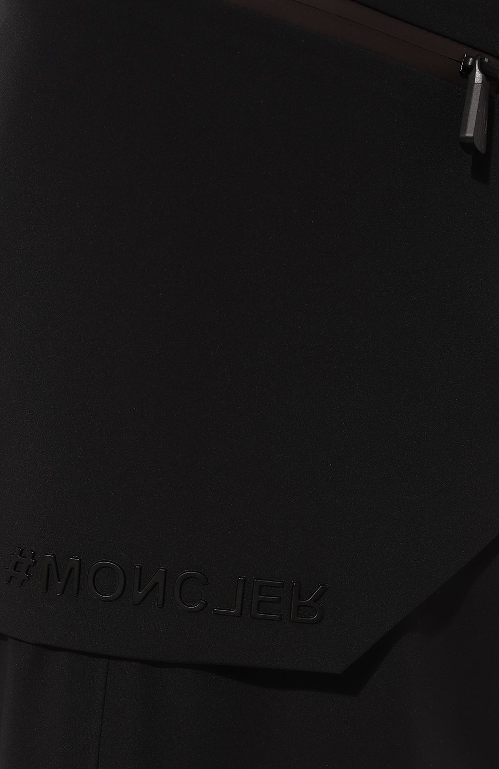 Брюки-карго MONCLER GRENOBLE черного цвета по цене 88900 руб., арт. 2A000-03-597FA, фото 5 Брюки-карго MONCLER GRENOBLE, арт. 2A000-03-597FA, фото 5