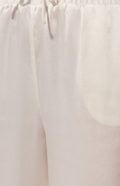 Брюки из вискозы NOBLE&BRULEE молочного цвета по цене 45000 руб., арт. NB22/310322, фото 5 Брюки из вискозы NOBLE&BRULEE, арт. NB22/310322, фото 5