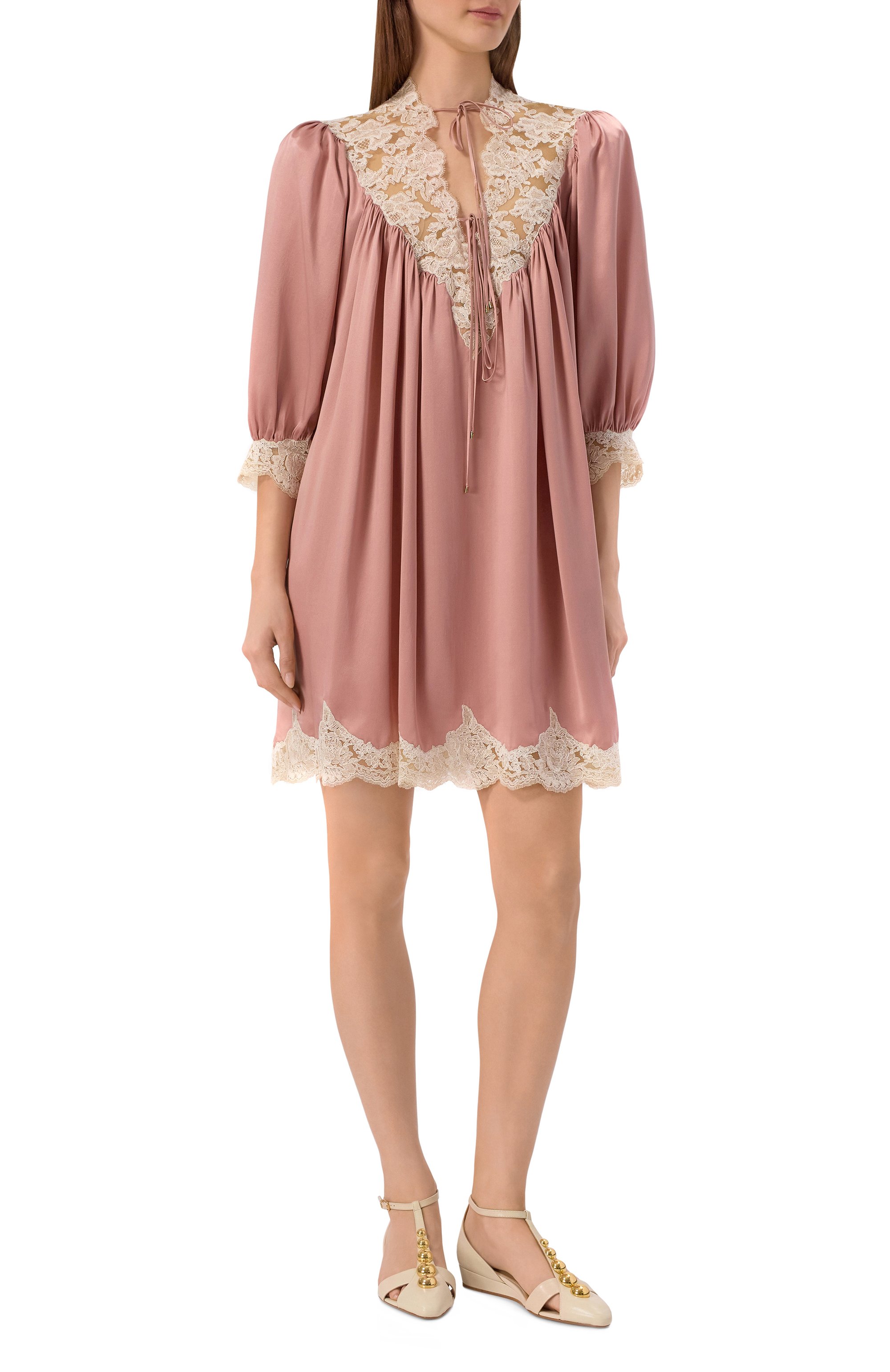 Атласное платье CHLOÉ розового цвета по цене 491000 руб., арт. CH26SR006008_001, фото 2 Атласное платье CHLOÉ, арт. CH26SR006008_001, фото 2