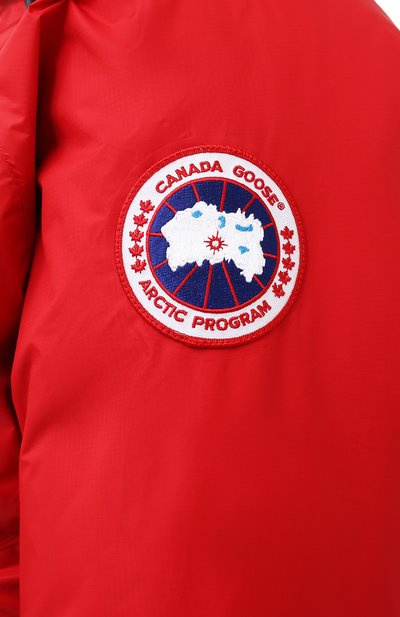 Пуховик skreslet CANADA GOOSE красного цвета по цене 134500 руб., арт. 2067M, фото 5 Пуховик skreslet CANADA GOOSE, арт. 2067M, фото 5