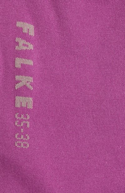 Носки FALKE лилового цвета по цене 2930 руб., арт. 47673, фото 2 Носки FALKE, арт. 47673, фото 2