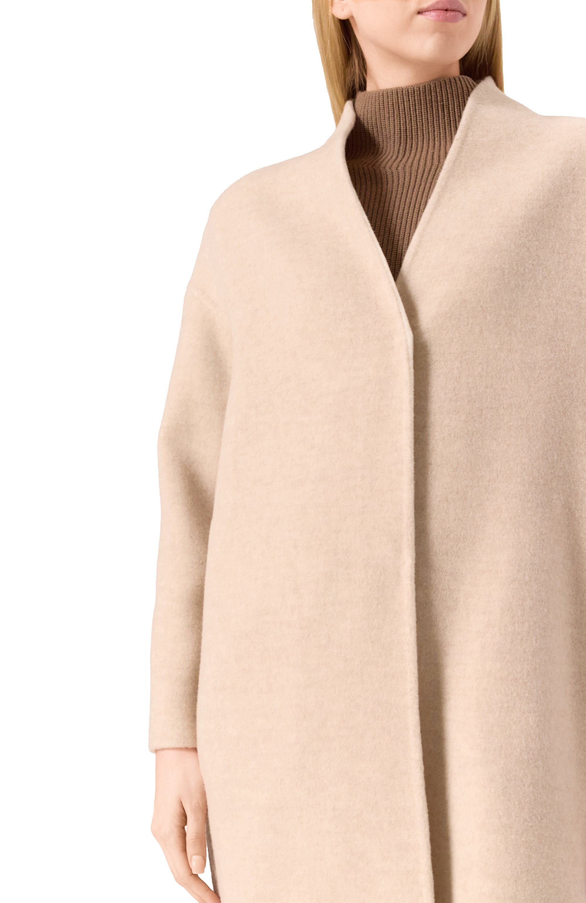 Кашемировое пальто AGNONA светло-бежевого цвета по цене 595500 руб., арт. TL0808E/D7044E, фото 5 Кашемировое пальто AGNONA, арт. TL0808E/D7044E, фото 5