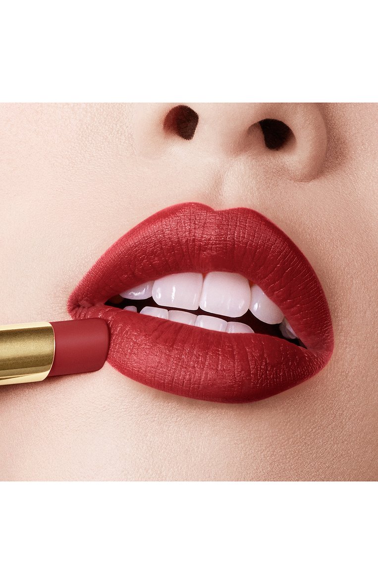 Матовая помада для губ rouge stiletto lumi matte, оттенок  dirty red 147l (2g) CHRISTIAN LOUBOUTIN  цвета, арт. 8435415077729 | Фото 5 (Региональные ограничения белый список (Axapta Mercury): Не проставлено; Нос: Не проставлено; Финишное покрытие: Матовый)
