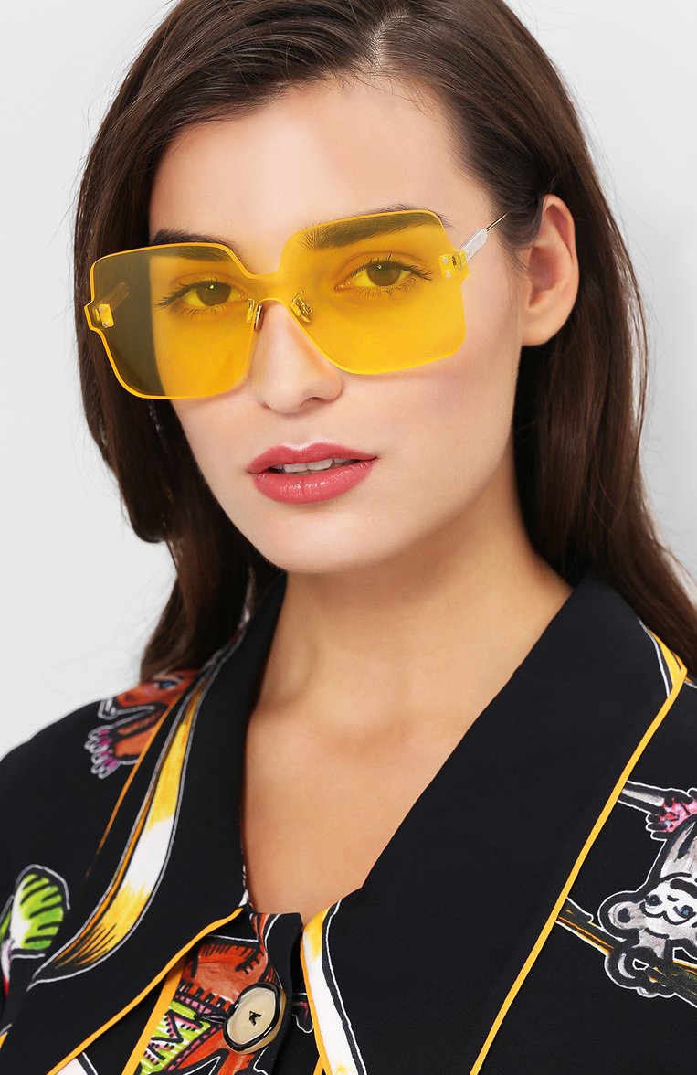 Женские солнцезащитные очки DIOR EYEWEAR желтого цвета, арт. DI0RC0L0RQUAKE1 40G | Фото 2 (Статус проверки: Проверена категория, Проверено; Тип очков: С/з; Региональные ограничения белый список (Axapta Mercury): RU, Не проставлено; Материал сплава: Проверено; Нос: Не проставлено; Оптика Гендер: оптика-женское; Очки форма: Квадратные, Oversized)