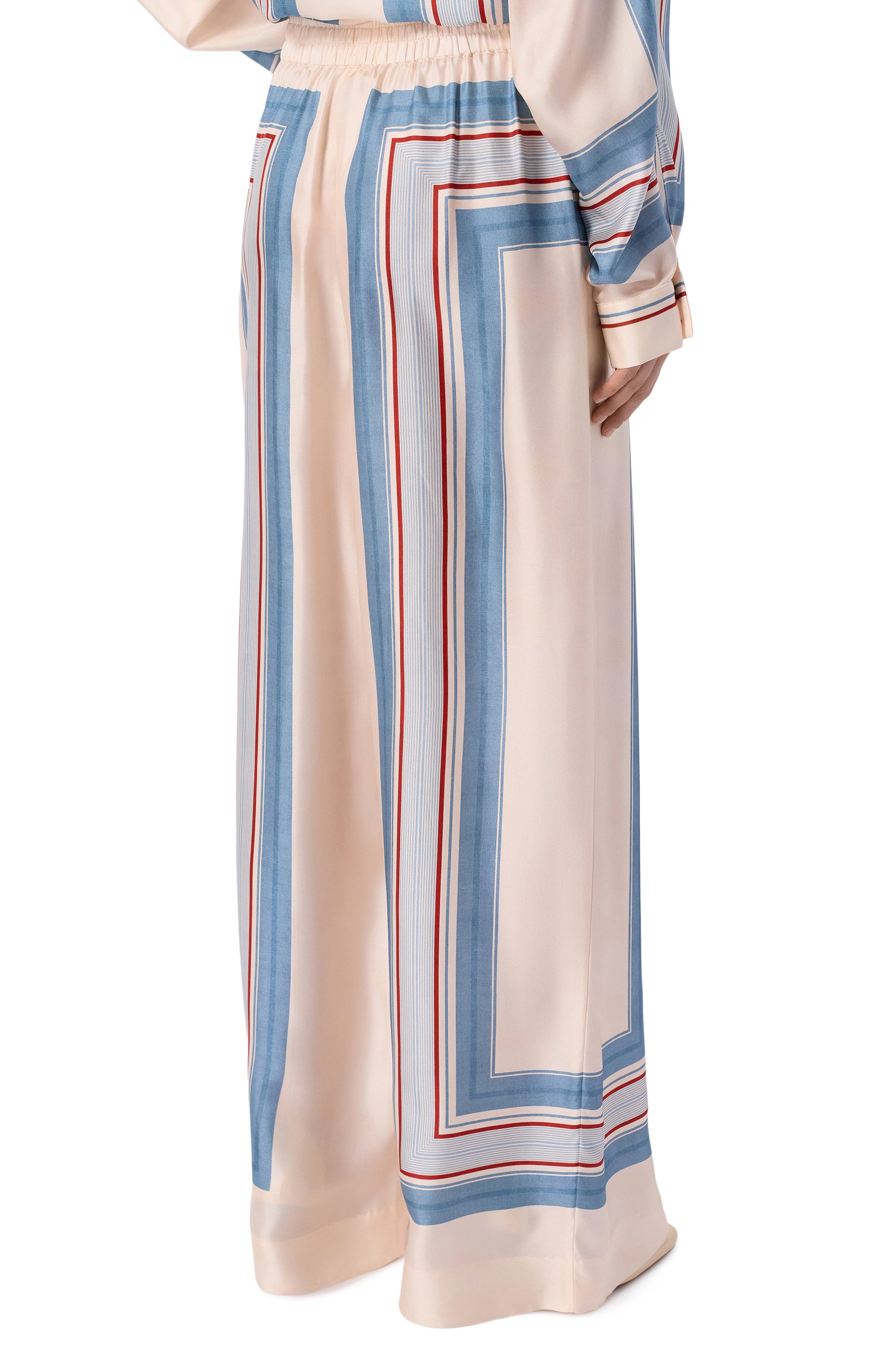 Шелковые брюки ZIMMERMANN кремового цвета по цене 157000 руб., арт. 4021PC26R, фото 4 Шелковые брюки ZIMMERMANN, арт. 4021PC26R, фото 4