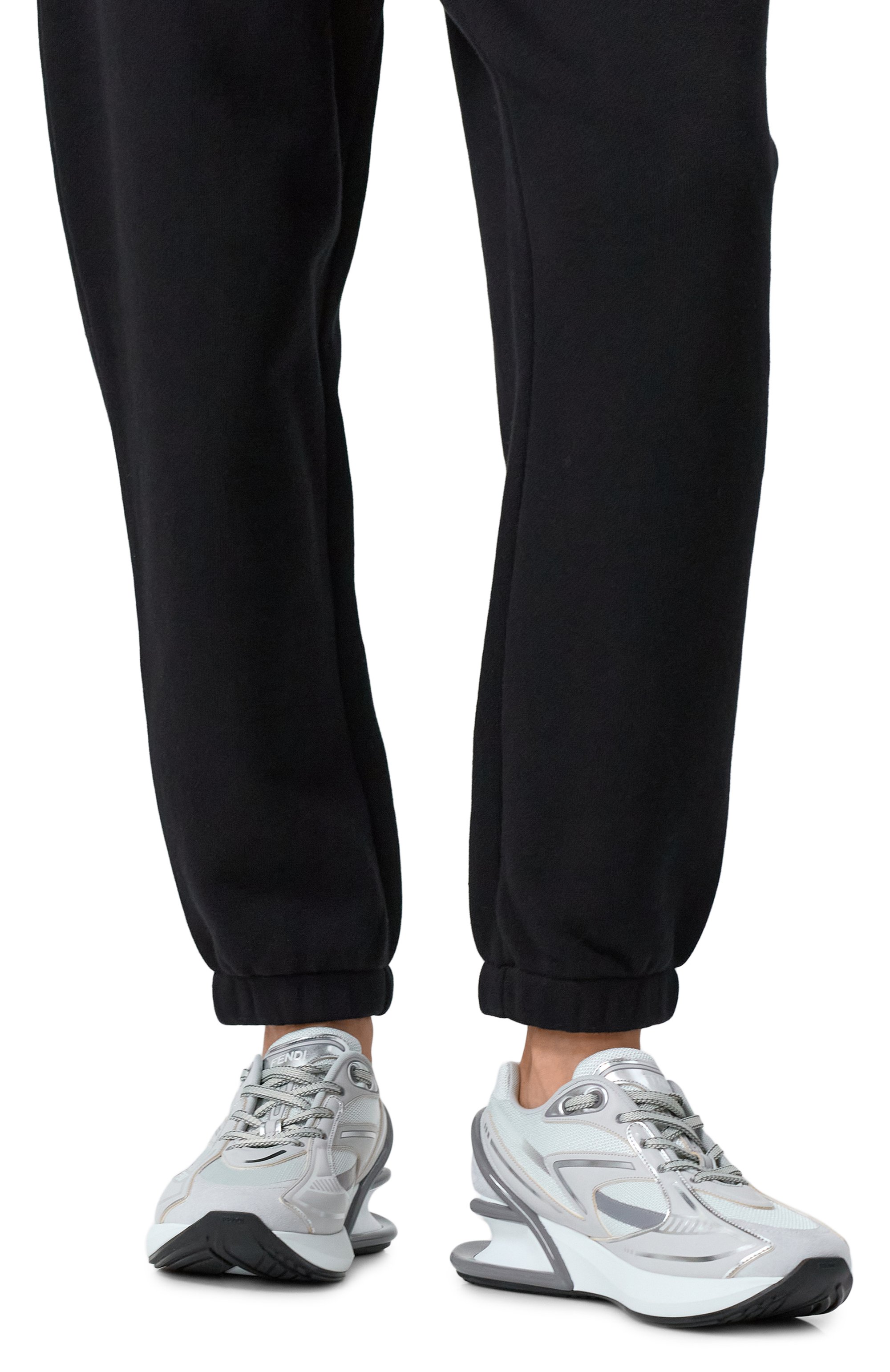 Комбинированные кроссовки first 1 FENDI светло-серого цвета по цене 99450 руб., арт. 8E8452 AQ70, фото 3 Комбинированные кроссовки first 1 FENDI, арт. 8E8452 AQ70, фото 3