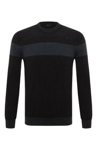 Темно-зеленый