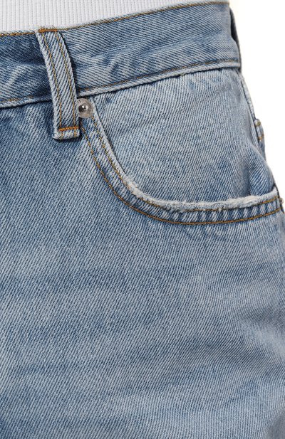 Джинсы MAINLESS голубого цвета по цене 31900 руб., арт. J23-02-10-BL, фото 5 Джинсы MAINLESS, арт. J23-02-10-BL, фото 5