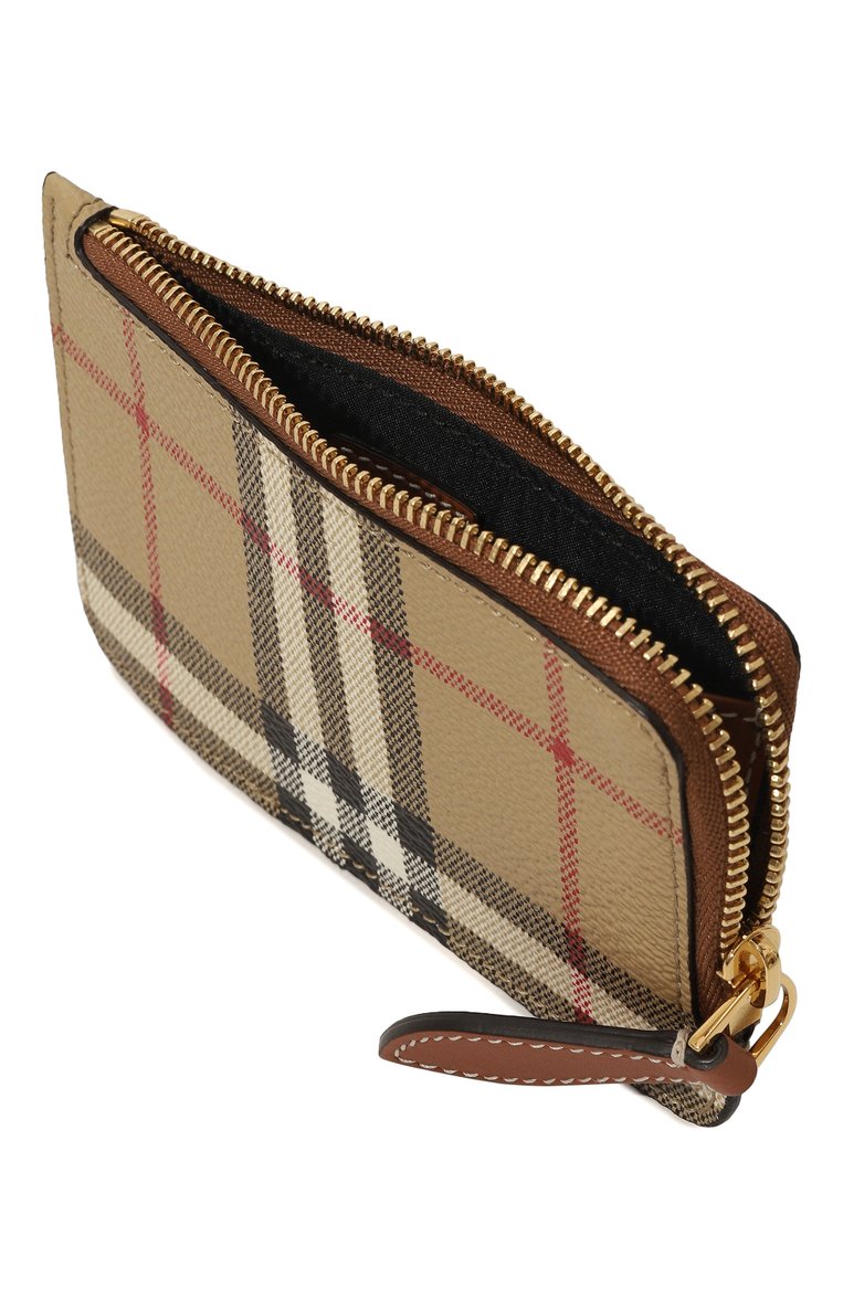 Женский футляр для кредитных карт BURBERRY бежевого цвета, арт. 8070419 | Фото 3 (Материал сплава: Проставлено; Нос: Не проставлено; Материал: Текстиль, Пластик)