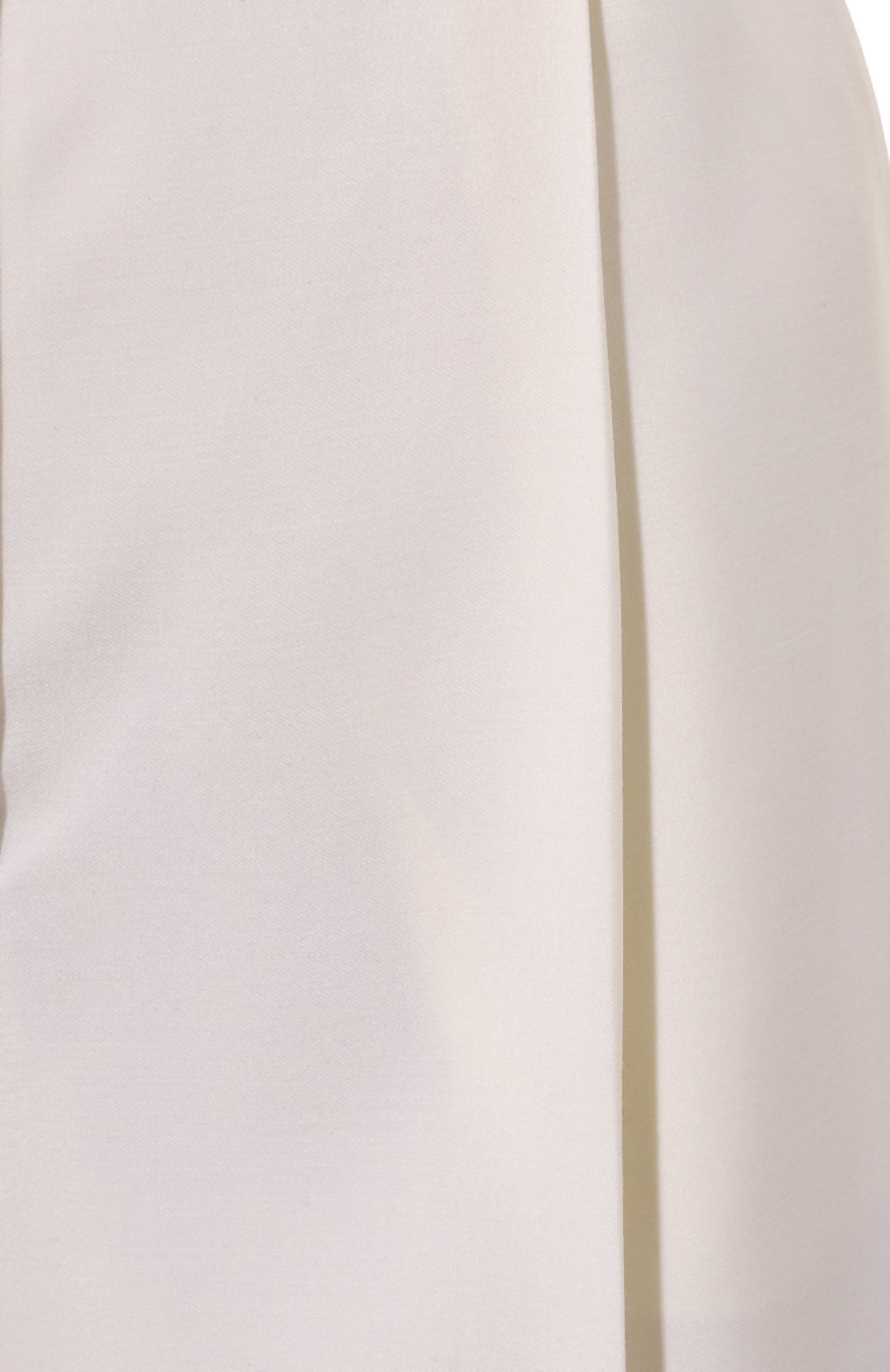 Шерстяные шорты ALEXANDER MCQUEEN белого цвета по цене 271500 руб., арт. 741600/QJACX, фото 5 Шерстяные шорты ALEXANDER MCQUEEN, арт. 741600/QJACX, фото 5