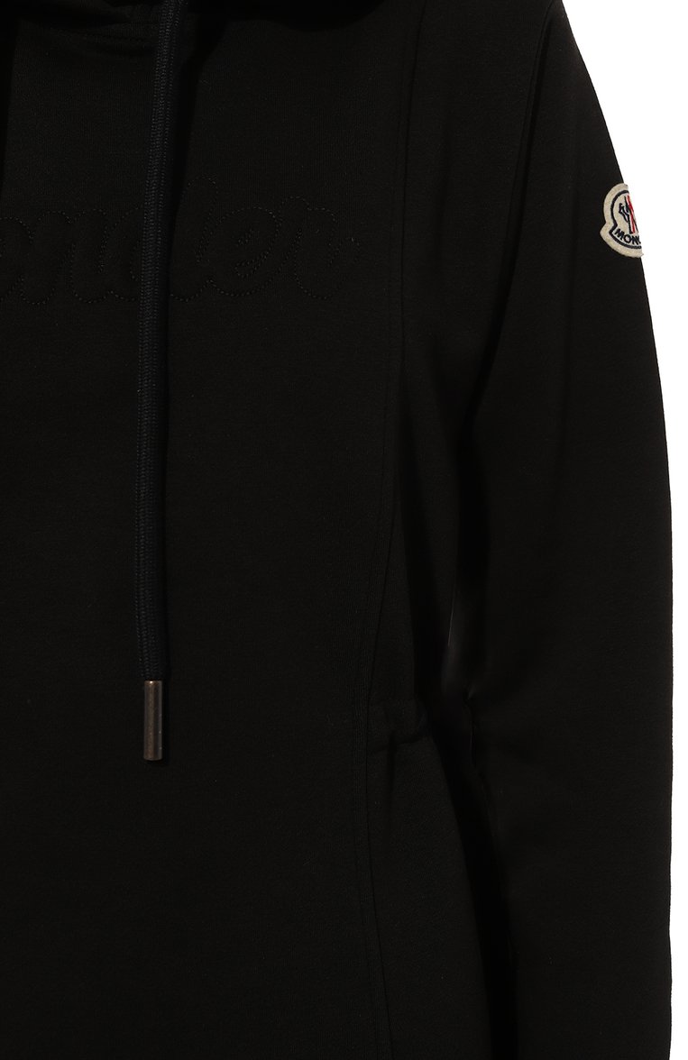 Женское хлопковое платье MONCLER черного цвета, арт. 8I000-10-899RB | Фото 5 (Рукава: Длинные; Материал внешний: Синтетический материал, Хлопок; Длина Ж (юбки, платья, шорты): Мини; Женское Кросс-КТ: Платье-одежда; Случай: Повседневный; Стили: Кэжуэл; Автоматизация ТО: Проставлено; Автоматизация состава: Проставлено)
