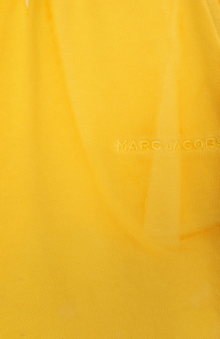 Мужского хлопковые шорты MARC JACOBS (THE) желтого цвета, арт. W60478 | Фото 3 (Материал внешний: Хлопок; Нос: Не проставлено; Региональные ограничения белый список (Axapta Mercury): Не проставлено; Случай: Повседневный; Ростовка одежда: 3 года | 98 см, 7 лет | 122 см, 12 лет | 152 см, 2 года | 92 см, 4 года | 104 см, 5 лет | 110 см, 9 лет | 134 см)