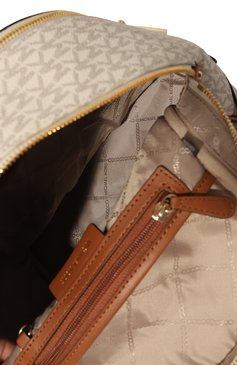 Женский рюкзак rhea  MICHAEL MICHAEL KORS кремвого цвета, арт. 30S7GEZB1B | Фото 5 (Стили: Кэжуэл; Размер: medium; Материал сплава: Проставлено; Драгоценные камни: Проставлено; Материал: Канва)