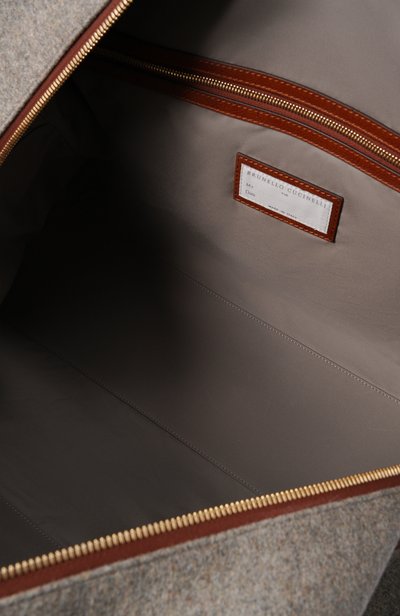 Сумка street BRUNELLO CUCINELLI серого цвета по цене 633500 руб., арт. MBPABU394, фото 4 Сумка street BRUNELLO CUCINELLI, арт. MBPABU394, фото 4