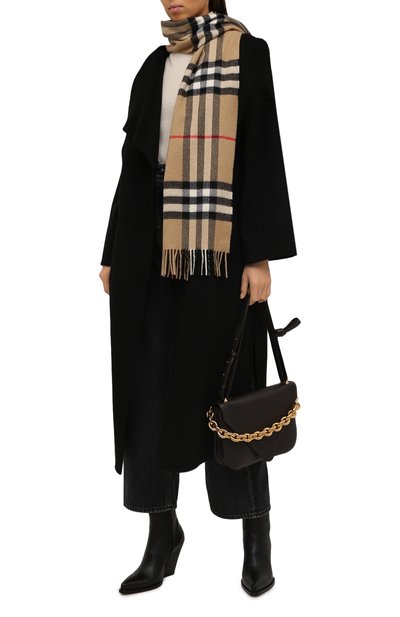 Кашемировый шарф BURBERRY бежевого цвета по цене 57050 руб., арт. 8018173, фото 2 Кашемировый шарф BURBERRY, арт. 8018173, фото 2