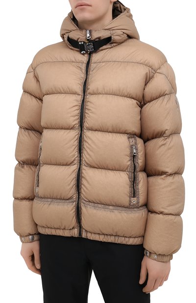 Пуховик 6 moncler 1017 alyx 9sm MONCLER GENIUS бежевого цвета по цене 159500 руб., арт. F2-09Y-1B507-60-C0630, фото 3 Пуховик 6 moncler 1017 alyx 9sm MONCLER GENIUS, арт. F2-09Y-1B507-60-C0630, фото 3