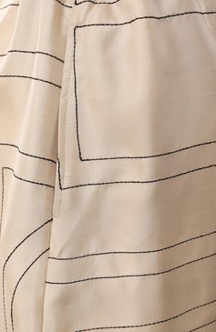 Женские шелковые шорты TOTEME светло-бежевого цвета, арт. 223-226-707 | Фото 6 (Длина Ж (юбки, платья, шорты): Мини; Материал сплава: Проставлено; Материал внешний: Шелк; Драгоценные камни: Проставлено; Стили: Минимализм)