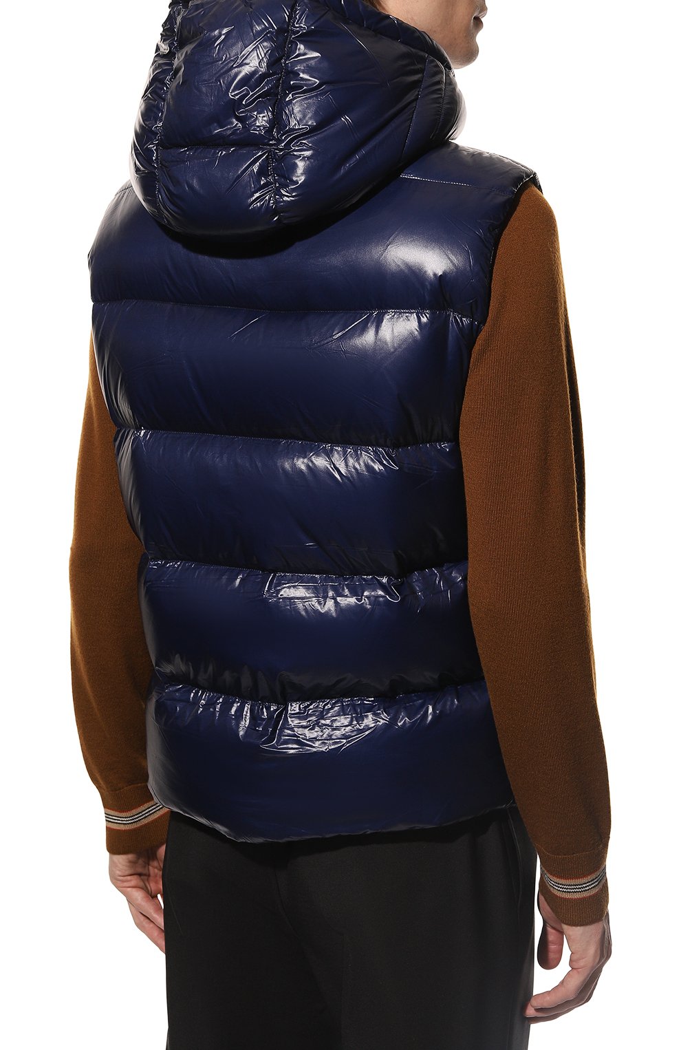 Пуховый жилет HETREGO синего цвета по цене 38100 руб., арт. 8M560/WAY, фото 4 Пуховый жилет HETREGO, арт. 8M560/WAY, фото 4