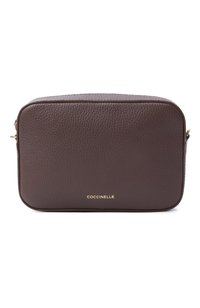 Темно-коричневый