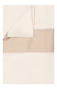 Светло-бежевый