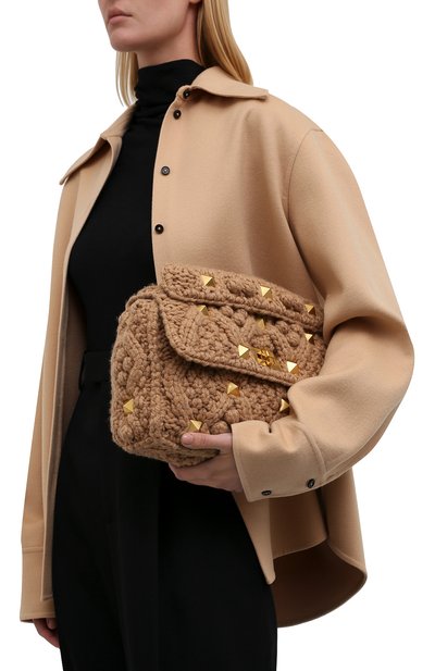 Сумка roman stud large VALENTINO бежевого цвета по цене 363000 руб., арт. WW2B0I60/YSK, фото 2 Сумка roman stud large VALENTINO, арт. WW2B0I60/YSK, фото 2