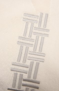 Ванная простынь basket weave embroidery FRETTE серого цвета, арт. FR6569 D0300 100B | Фото 2 (Re-sync: On; Региональные ограничения белый список (Axapta Mercury): Не проставлено; Нос: Не проставлено)