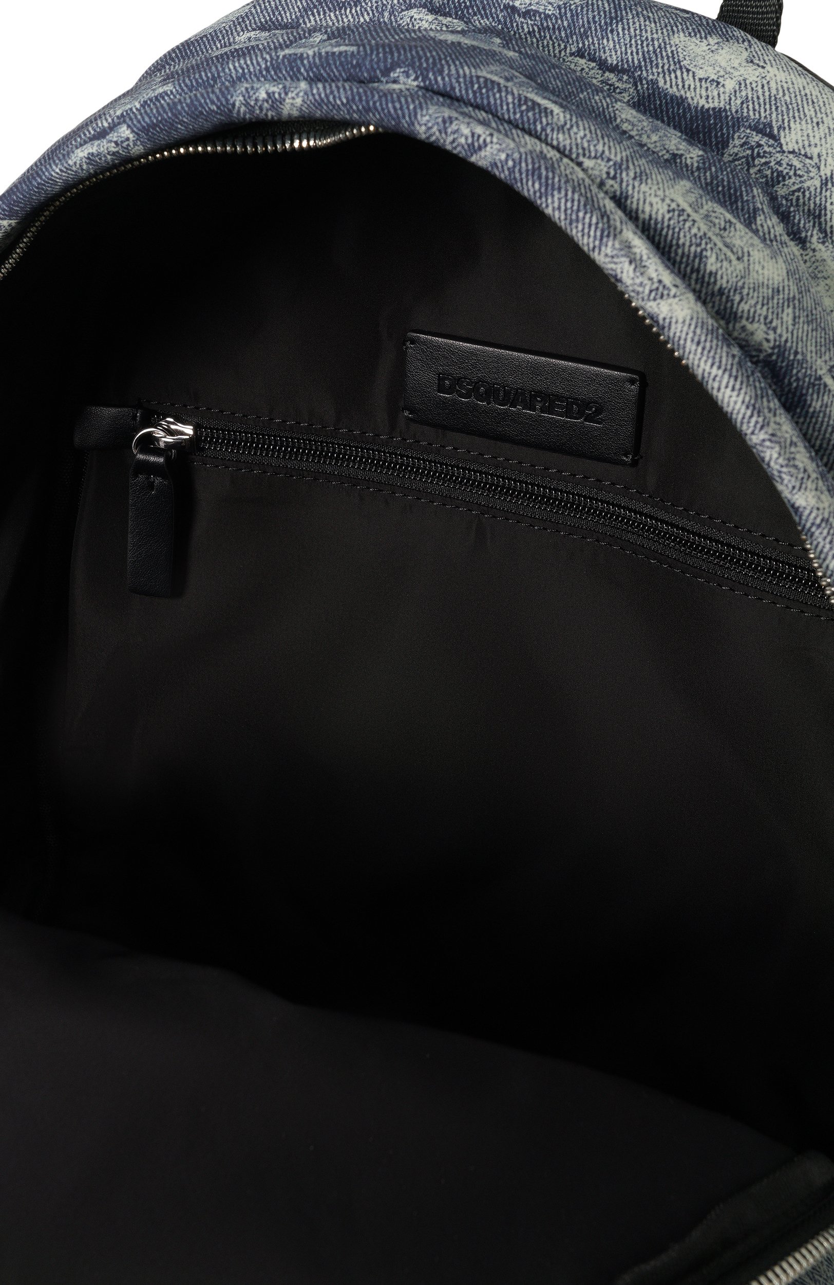 Рюкзак d2 monogram DSQUARED2 синего цвета по цене 66550 руб., арт. BPM0135/11709064, фото 4 Рюкзак d2 monogram DSQUARED2, арт. BPM0135/11709064, фото 4