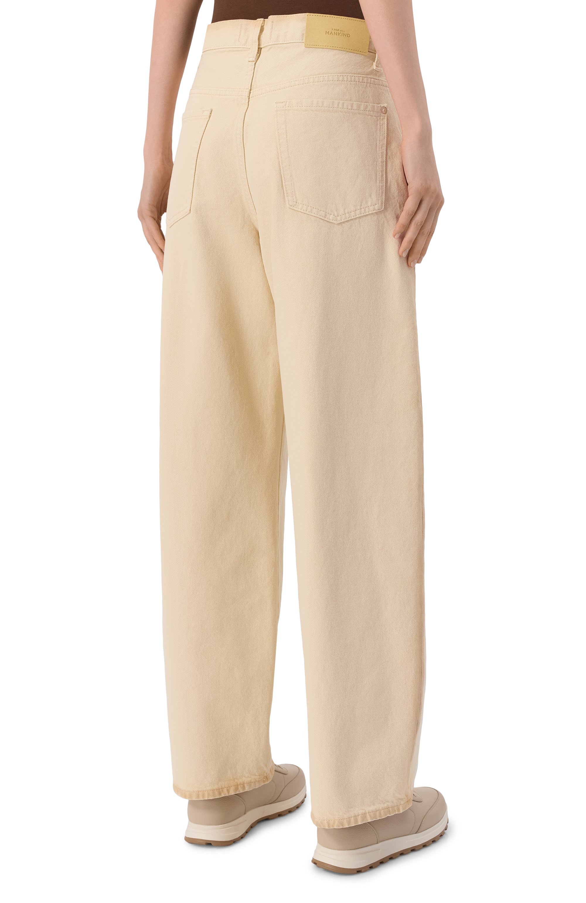 Джинсы bonnie 7 FOR ALL MANKIND кремового цвета по цене 37050 руб., арт. 7UF70E431A5, фото 4 Джинсы bonnie 7 FOR ALL MANKIND, арт. 7UF70E431A5, фото 4