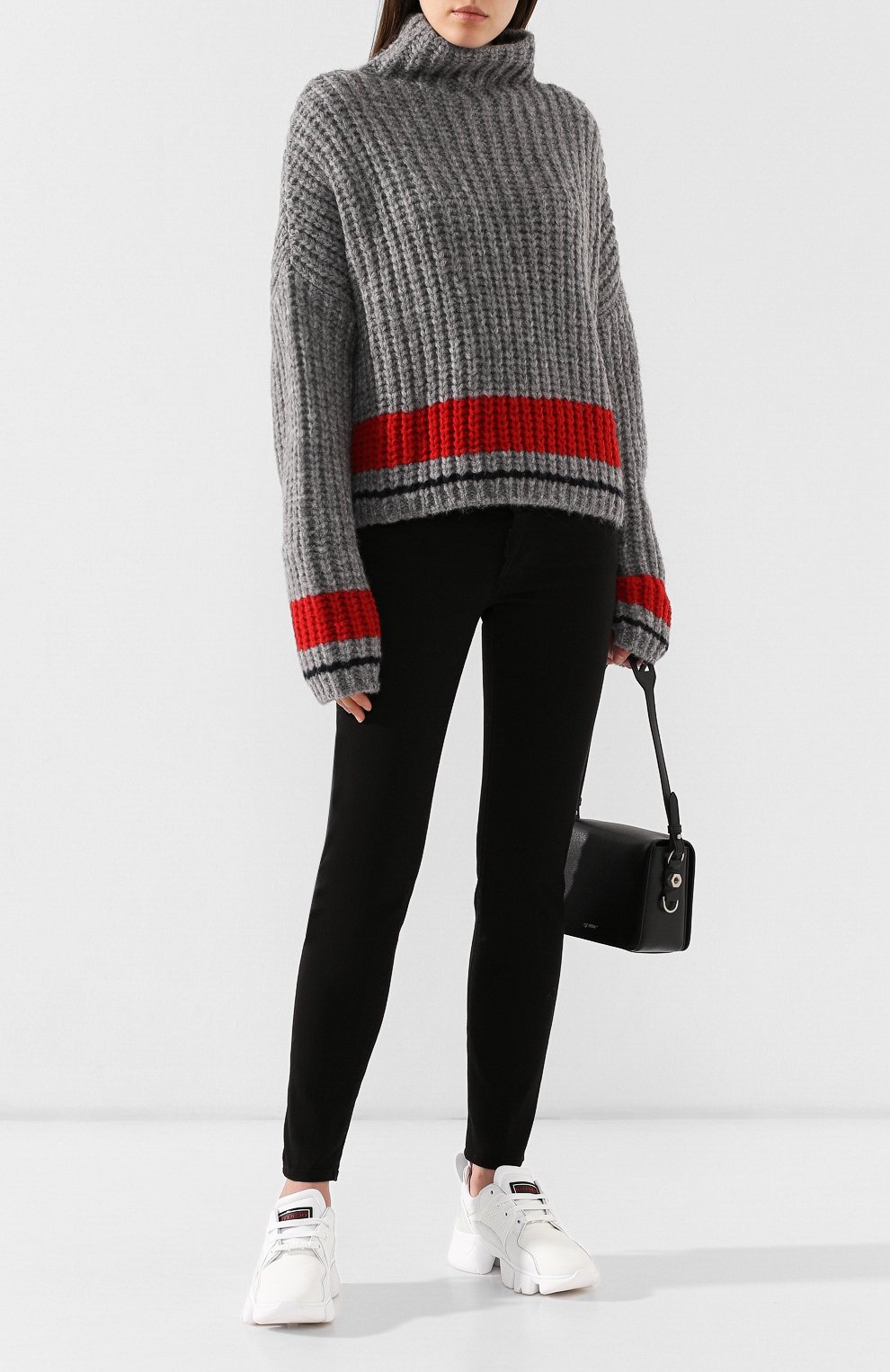 Шерстяной пуловер DSQUARED2 серого цвета по цене 39950 руб., арт. S75HA0884/S16801, фото 2 Шерстяной пуловер DSQUARED2, арт. S75HA0884/S16801, фото 2