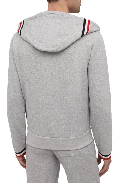 Хлопковая толстовка MONCLER серого цвета по цене 48100 руб., арт. G1-091-8G742-00-V8007, фото 4 Хлопковая толстовка MONCLER, арт. G1-091-8G742-00-V8007, фото 4