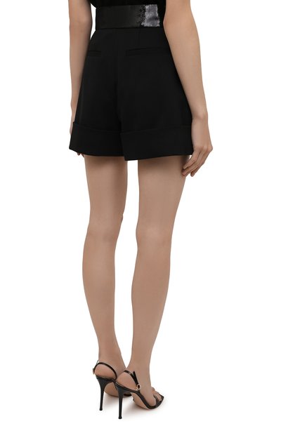 Шерстяные шорты MIU MIU черного цвета по цене 135000 руб., арт. MP1470-1R1-F0002, фото 4 Шерстяные шорты MIU MIU, арт. MP1470-1R1-F0002, фото 4