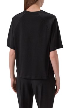 Женская хлопковая футболка BALMAIN черного цвета, арт. CF1EG085/BC68 | Фото 4 (Рукава: Короткие; Длина (для топов): Стандартные; Материал внешний: Хлопок; Принт: Без принта; Стили: Кэжуэл)