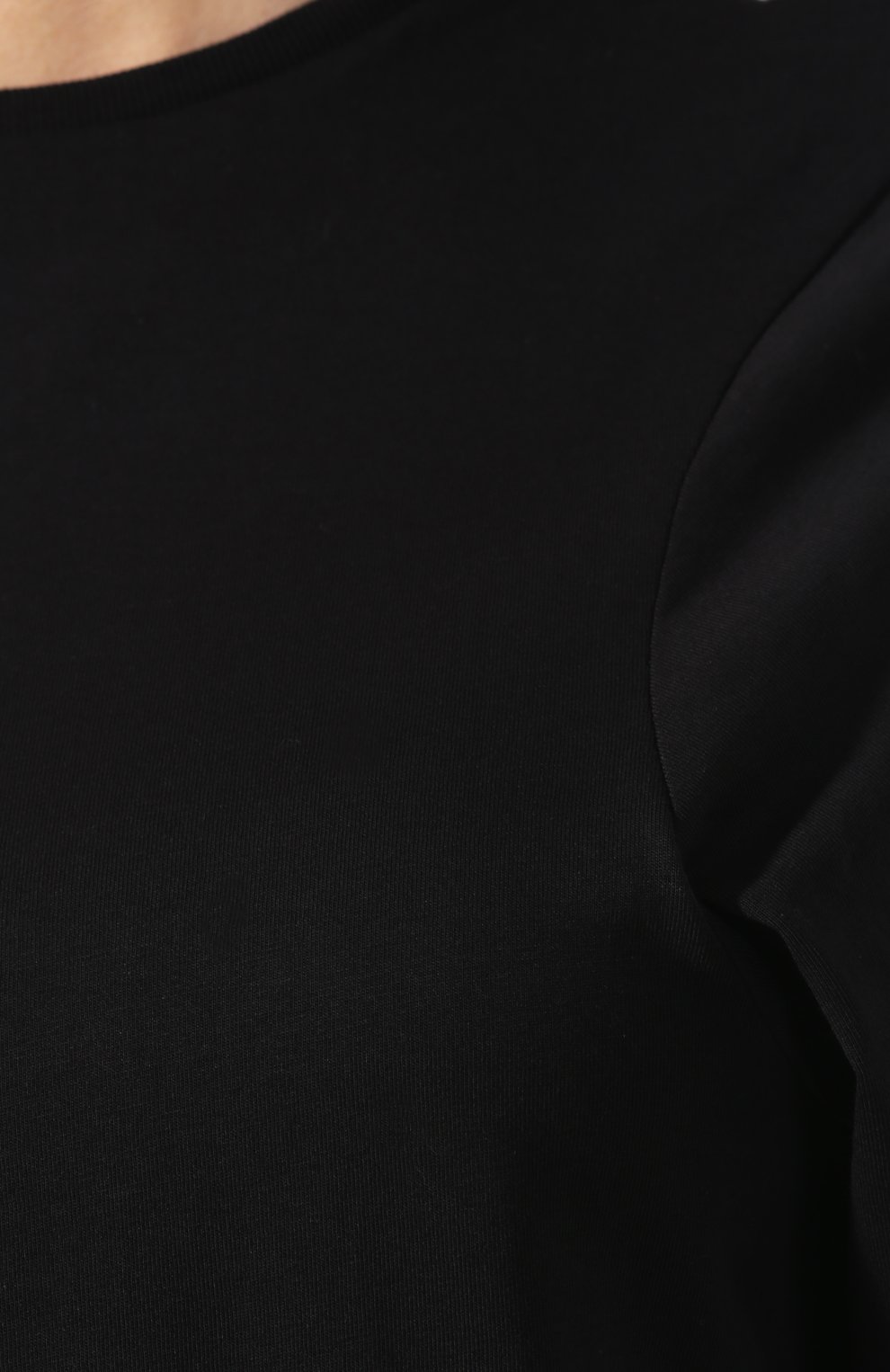 Хлопковый лонгслив TOTEME черного цвета по цене 13400 руб., арт. ESPERA L0NG SLEEVE 193-440-770, фото 5 Хлопковый лонгслив TOTEME, арт. ESPERA L0NG SLEEVE 193-440-770, фото 5