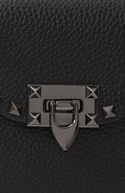 Сумка rockstud small VALENTINO черного цвета по цене 215500 руб., арт. 6W2B0181/HAD, фото 3 Сумка rockstud small VALENTINO, арт. 6W2B0181/HAD, фото 3