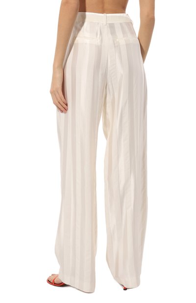 Брюки из вискозы и хлопка LOULOU DE SAISON молочного цвета по цене 39950 руб., арт. SIAR0, фото 4 Брюки из вискозы и хлопка LOULOU DE SAISON, арт. SIAR0, фото 4