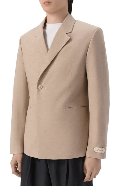 Пиджак изо льна и вискозы JACQUEMUS бежевого цвета по цене 109500 руб., арт. 26EJAM00111/AW00853, фото 3 Пиджак изо льна и вискозы JACQUEMUS, арт. 26EJAM00111/AW00853, фото 3