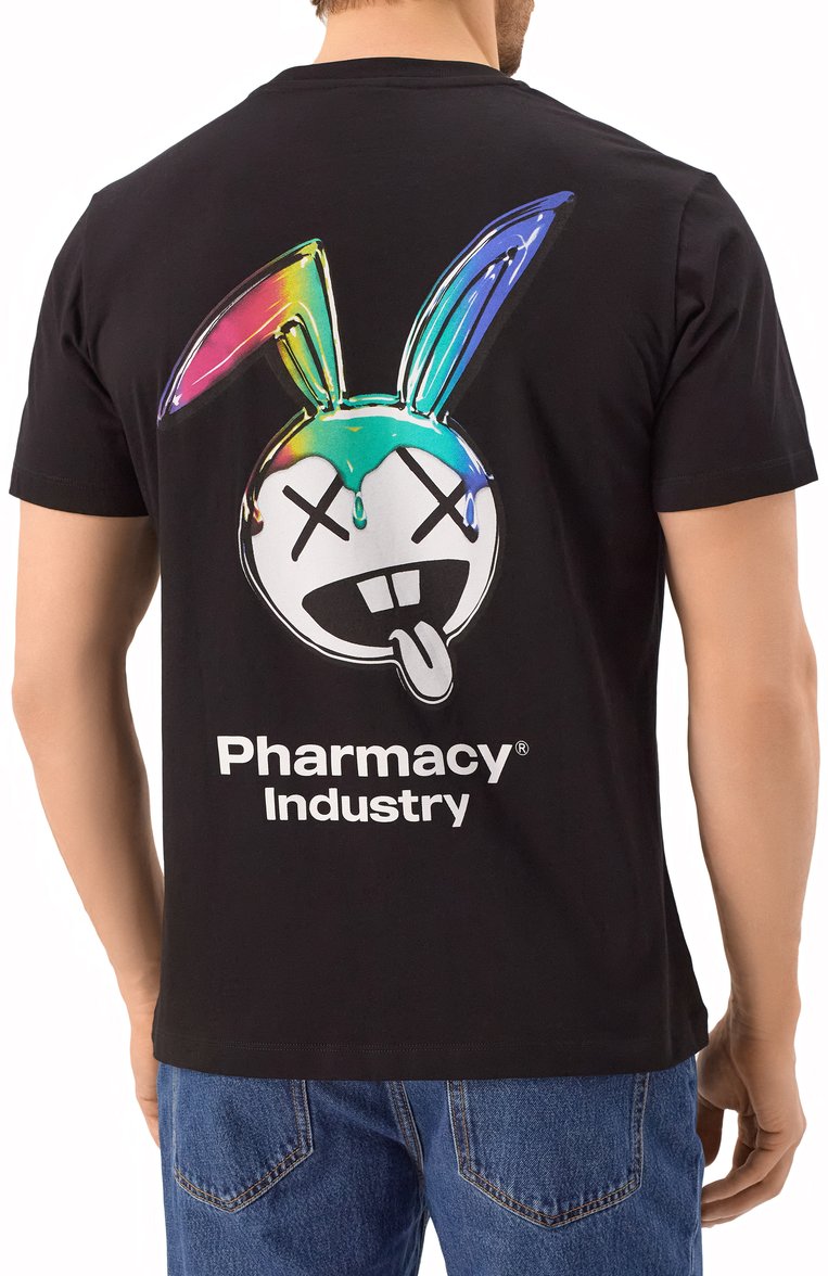 Мужская хлопковая футболка PHARMACY INDUSTRY черного цвета, арт. PHABM00195 | Фото 4 (Материал внешний: Хлопок; Длина (для топов): Стандартные; Рукава: Короткие; Принт: С принтом; Стили: Гранж; Кросс-КТ: Джерси; Мужское Кросс-КТ: Футболка-одежда; Автоматизация состава: Проставлено; Автоматизация ТО: Проставлено; Детали: Без декора)