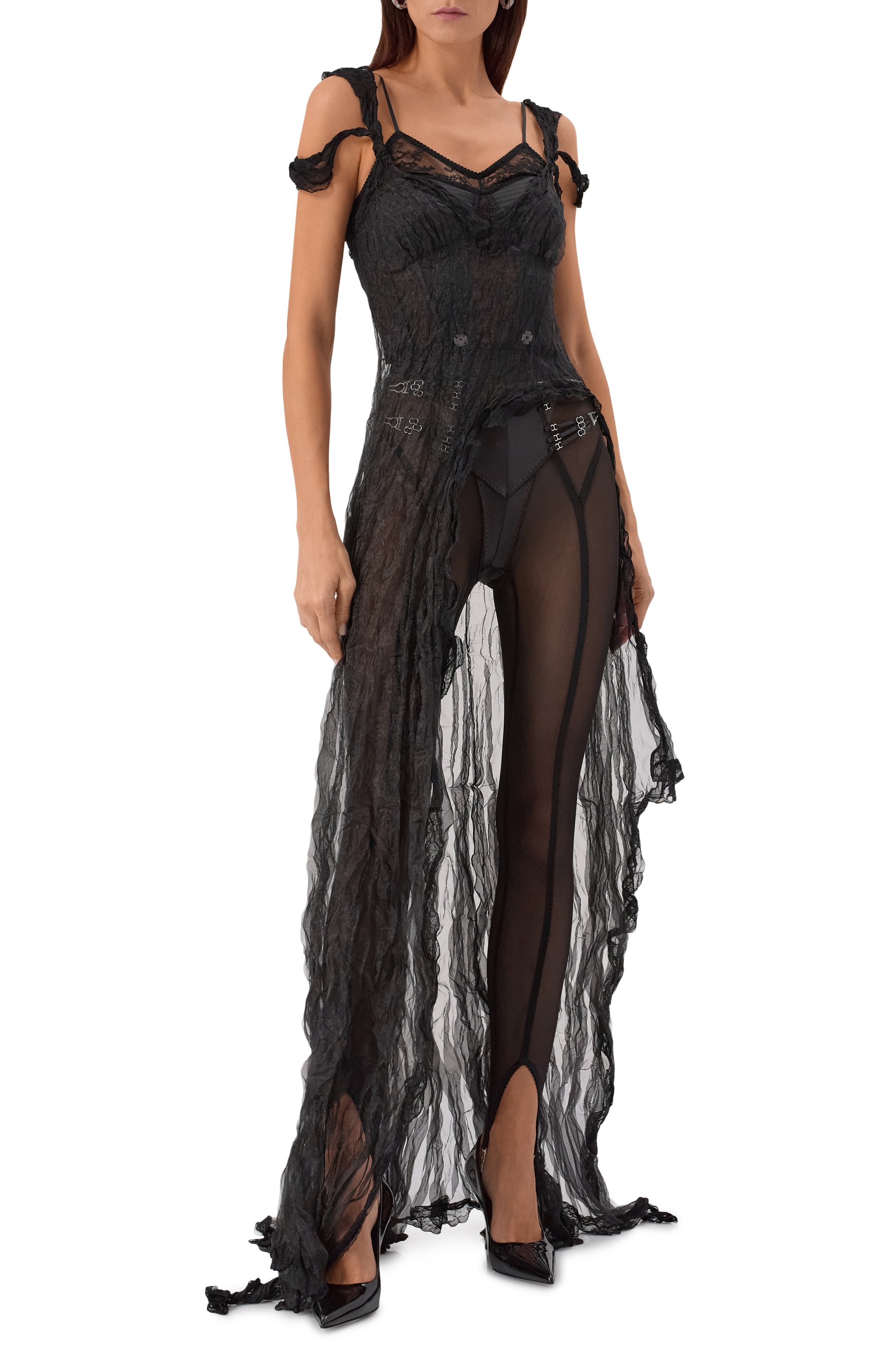 Платье DANIIL ANTSIFEROV черного цвета по цене 60000 руб., арт. DA_1440, фото 2 Платье DANIIL ANTSIFEROV, арт. DA_1440, фото 2