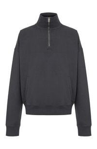 Темно-серый