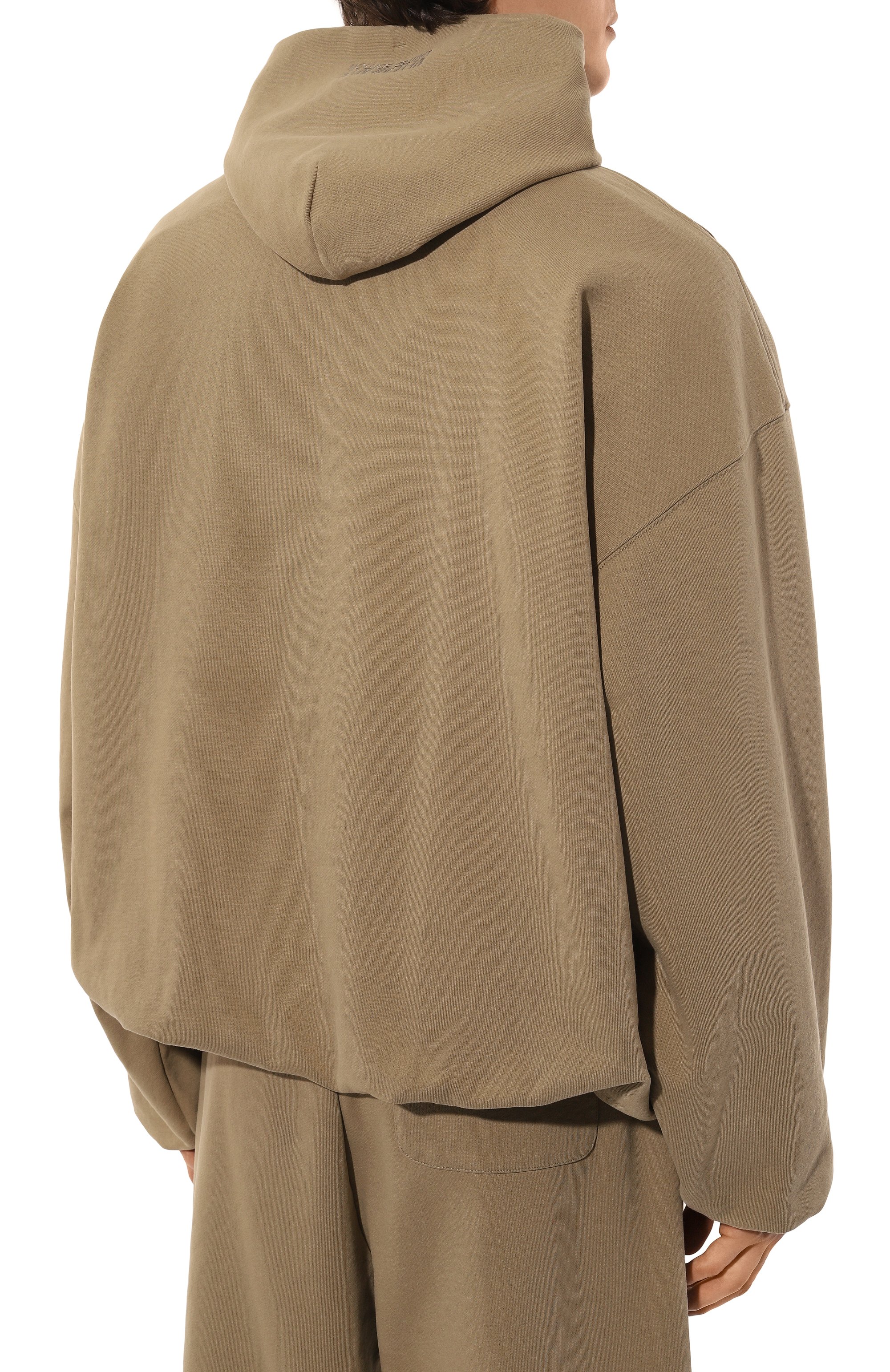 Хлопковое худи VETEMENTS хаки цвета по цене 91950 руб., арт. UA66HD600T, фото 7 Хлопковое худи VETEMENTS, арт. UA66HD600T, фото 7