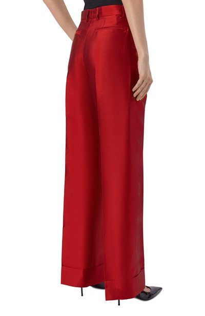 Атласные брюки DOLCE & GABBANA красного цвета по цене 213000 руб., арт. FTDLHT/FU116, фото 4 Атласные брюки DOLCE & GABBANA, арт. FTDLHT/FU116, фото 4