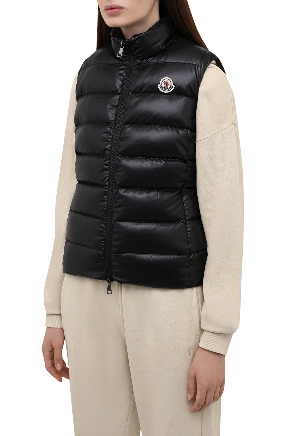 Пуховый жилет ghany MONCLER черного цвета по цене 69950 руб., арт. G2-093-1A525-00-68950, фото 3 Пуховый жилет ghany MONCLER, арт. G2-093-1A525-00-68950, фото 3
